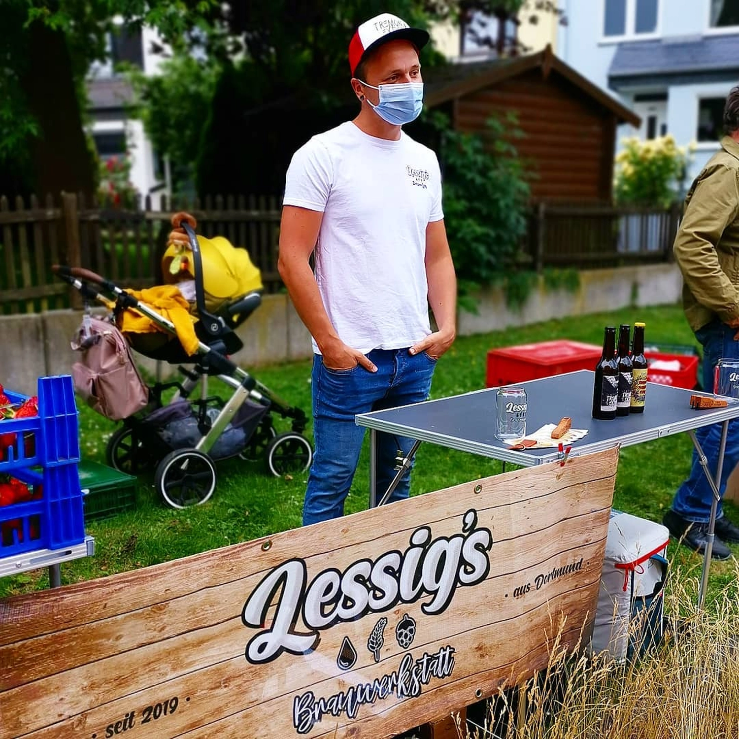 Lessigs Brauwerkstatt GmbH - Menschen im Bierladen