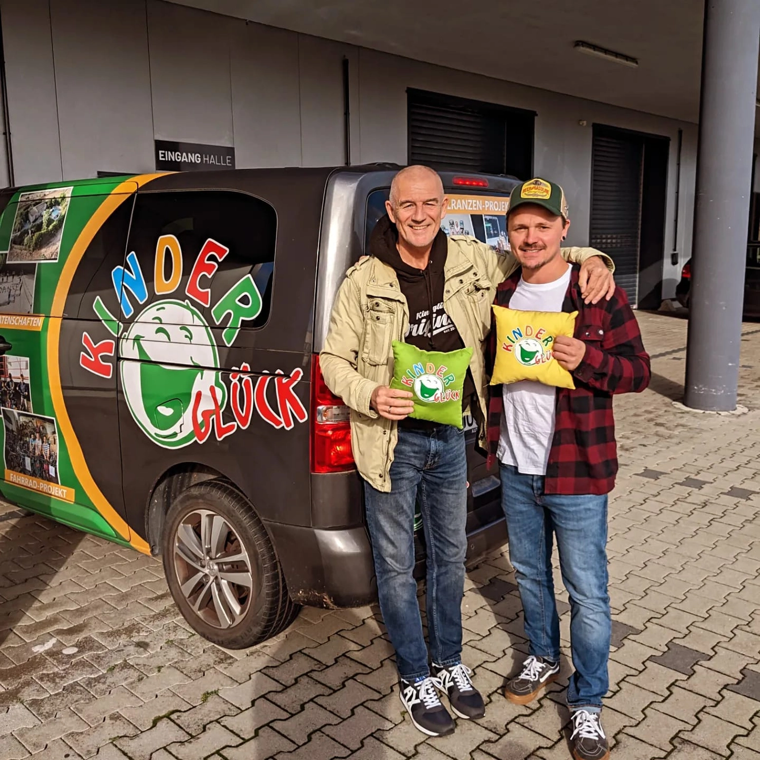 Lessigs Brauwerkstatt GmbH - Menschen im Bierladen